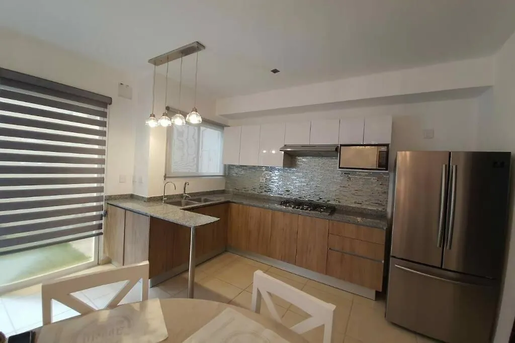 Frontemare-House Riviera Mares Apartment Playa del Carmen